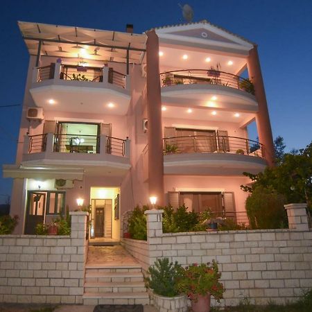 Marys Homes Lefkada City Exterior photo